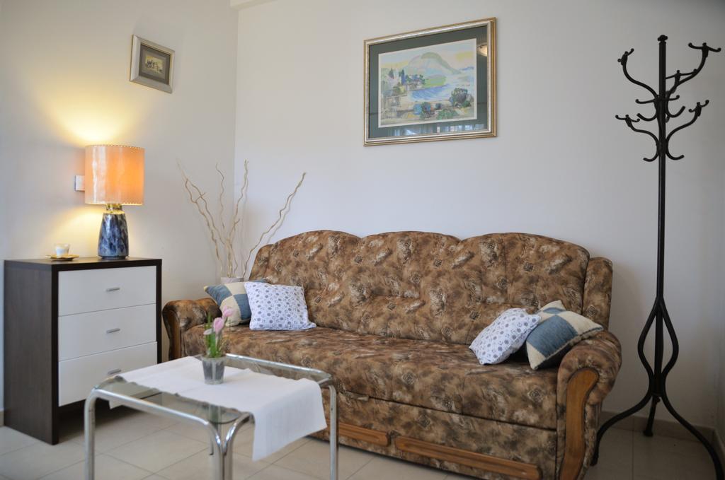 Apartments 5M Tisno Quarto foto